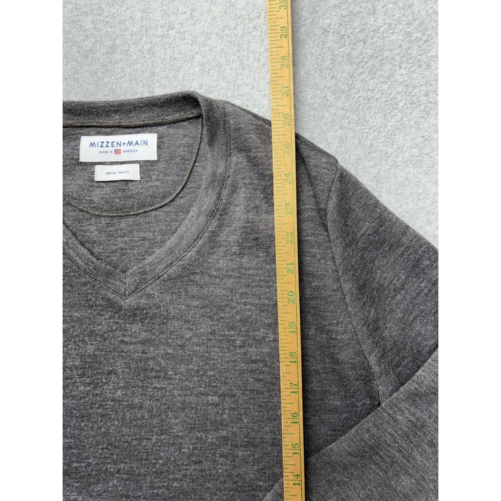 Mizzen+Main Sweater Mens Medium Gray V Neck Pullover Trim Fit Made USA‎ Stretch - Picture 3 of 7